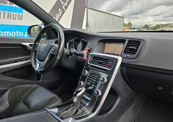 Volvo V60 cena 72900 przebieg: 179000, rok produkcji 2018 z Biskupiec małe 352